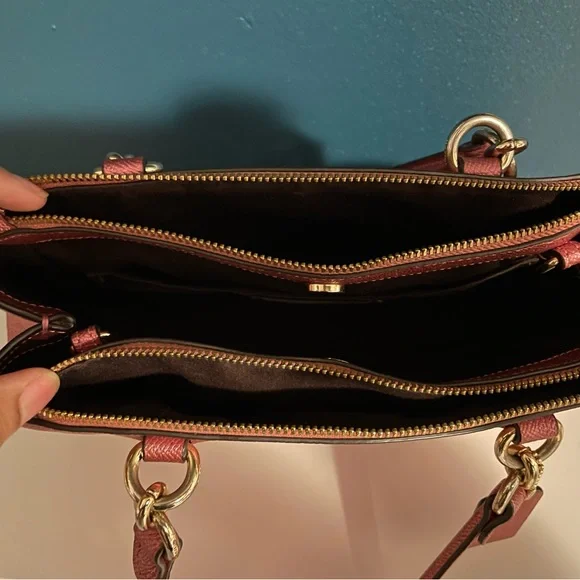 COACH BROOKE MINI SATCHEL CROSSBODY BAG & WRISTLET WALLET - Picture 7 of 9